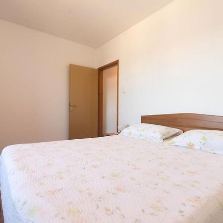 Apartments Jaksa Vis Ngoại thất bức ảnh