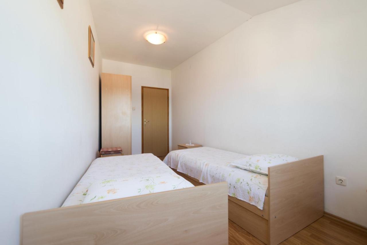 Apartments Jaksa Vis Ngoại thất bức ảnh
