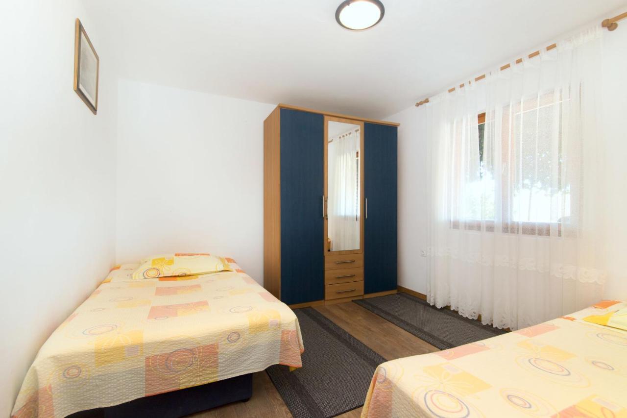 Apartments Jaksa Vis Ngoại thất bức ảnh