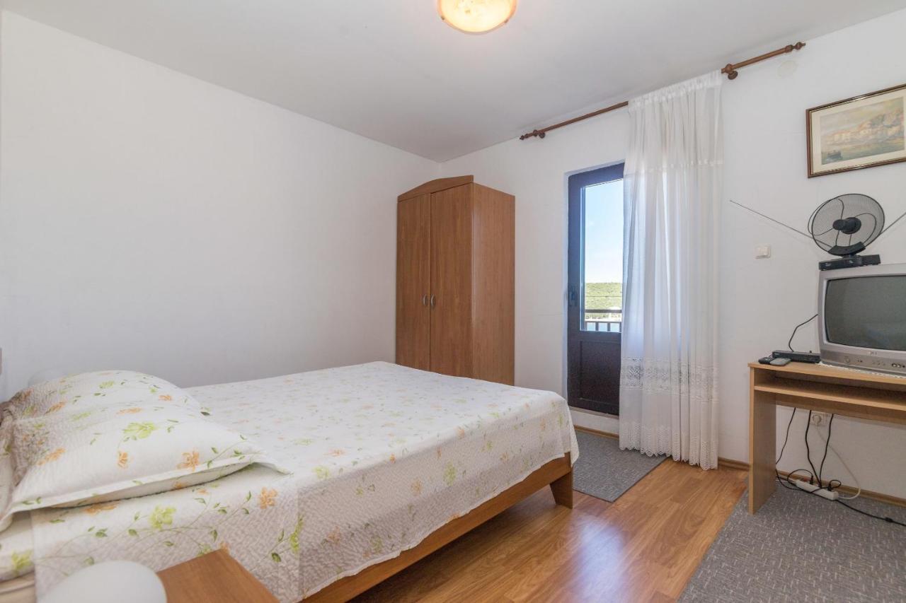 Apartments Jaksa Vis Ngoại thất bức ảnh
