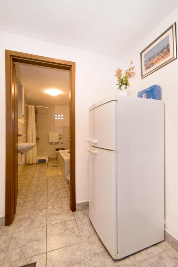 Apartments Jaksa Vis Ngoại thất bức ảnh